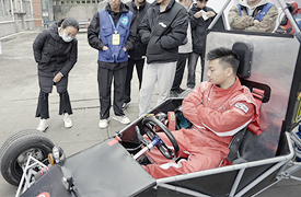 一帶一路暨金磚大賽第二屆新能源汽車創新制作決賽表彰